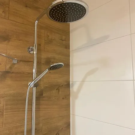 公寓 Airport Kl21 - Air Condition & Free Parking *