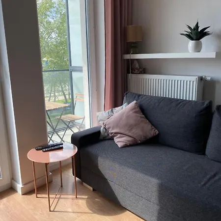 Airport Kl21 - Air Condition & Free Parking 아파트