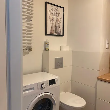Apartment Airport Kl21 - Air Condition & Free Parking
