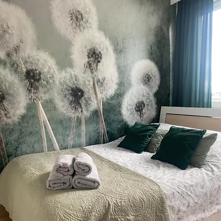 Airport Kl21 - Air Condition & Free Parking 아파트 *